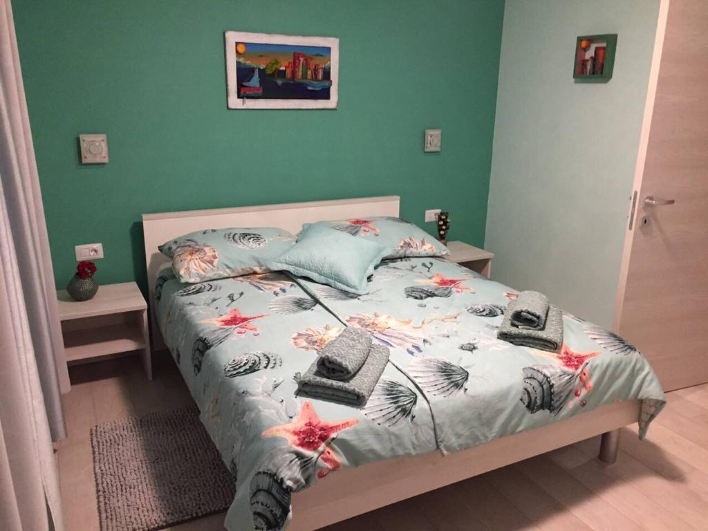 Apartment Villa Baric 4412 Ровин Екстериор снимка